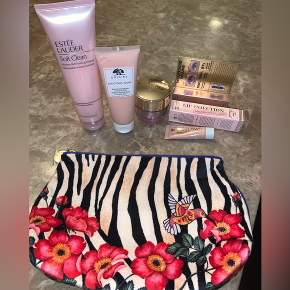 Estée Lauder Bag With Full Size Samples NWT - Picture 11 of 11
